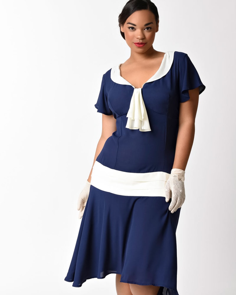 Unique Vintage 1920s Navy Blue Ivory Wilshire Flapper Day Dress Na